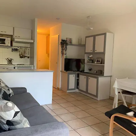 Climatisé 2/3 Pers, Balcon, à 50m De La Et 200m Du Centre-ville De Saint-raphaël - Fr-1-466a-49