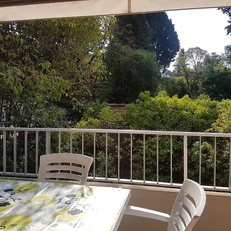 Climatise 2/3 Pers, Balcon, A 50m De La Et 200m Du Centre-ville De Saint-raphael - Fr-1-466a-49 * Saint-Raphael (Var)